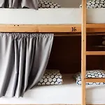 אכסניה Bodygo Surfhouse *