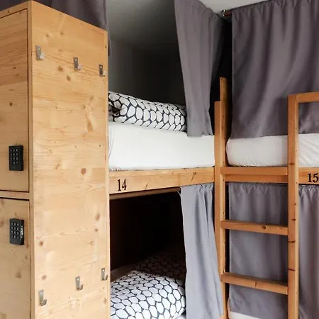 旅馆 Bodygo Surfhouse