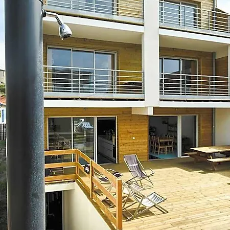 Bodygo Surfhouse Ostello *