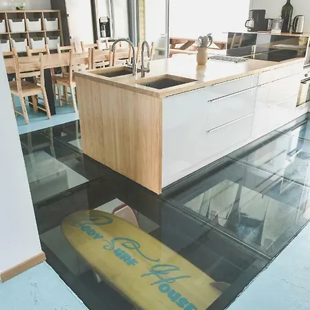 旅馆 Bodygo Surfhouse 卡布勒通